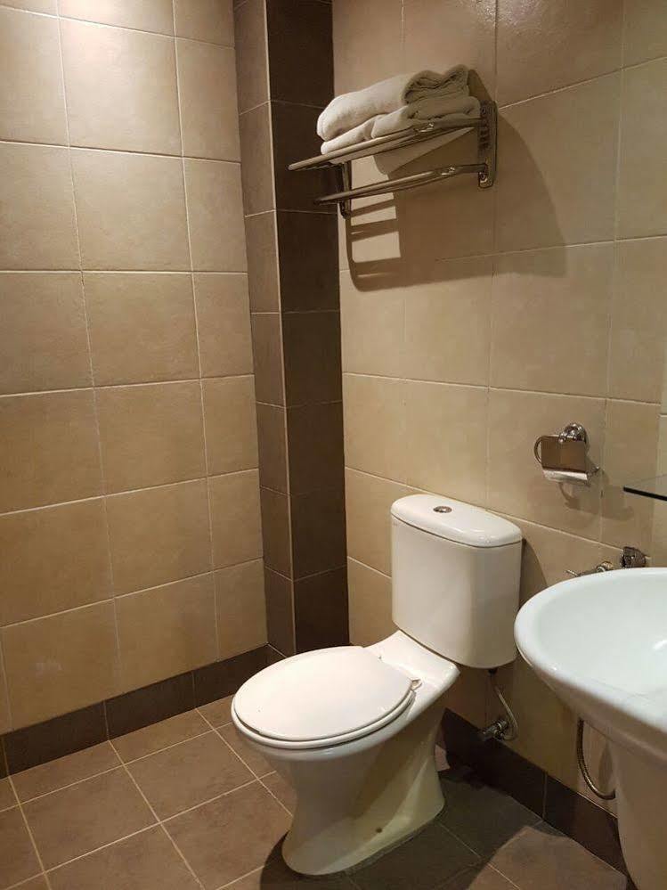Newbridge Hotel Malakka Dış mekan fotoğraf
